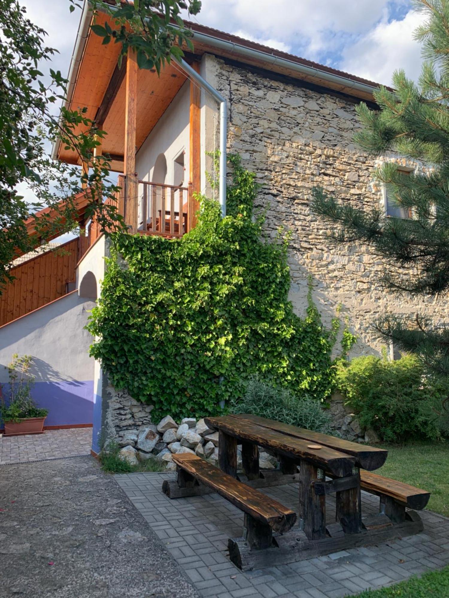 Villa Lypche Bešeňová Kültér fotó